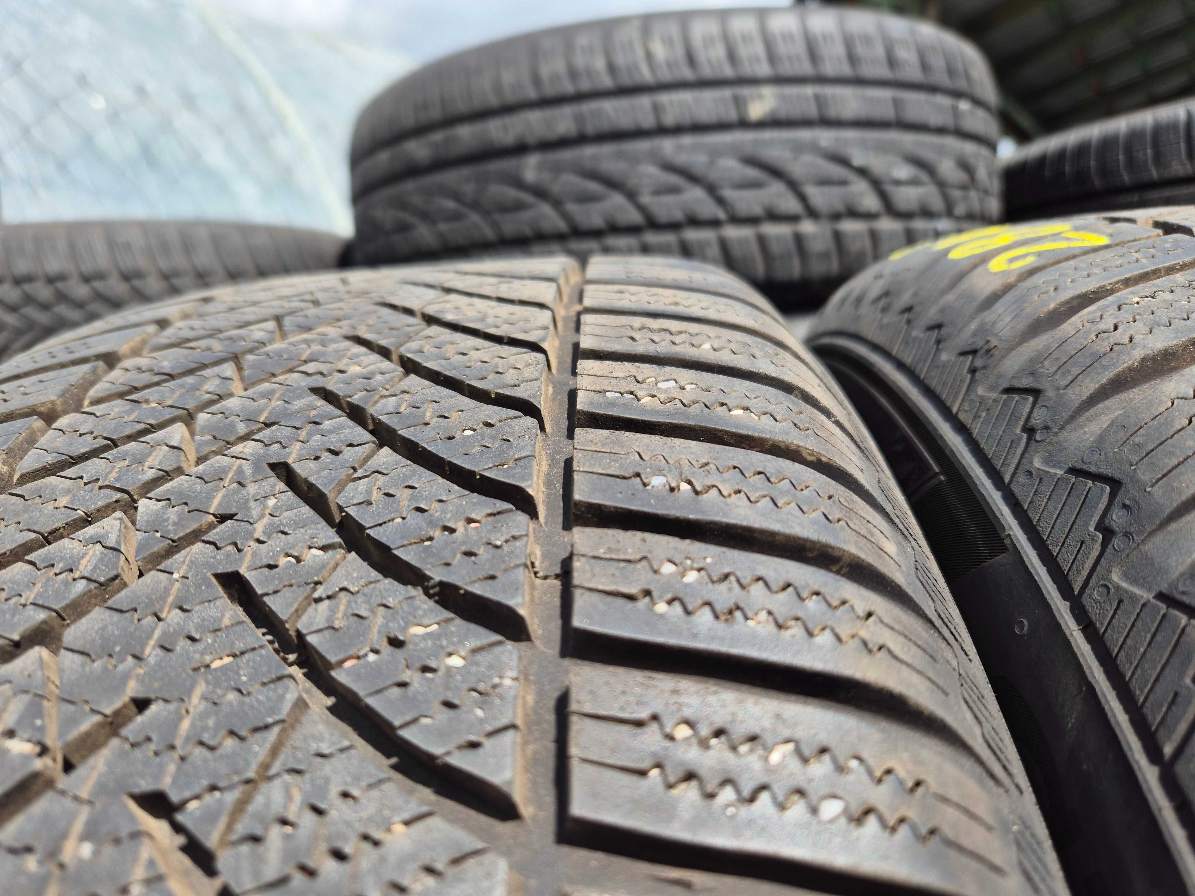 Semperit Speed-Grip 3 235/55r18 104H 2021r 7,8mm N2848