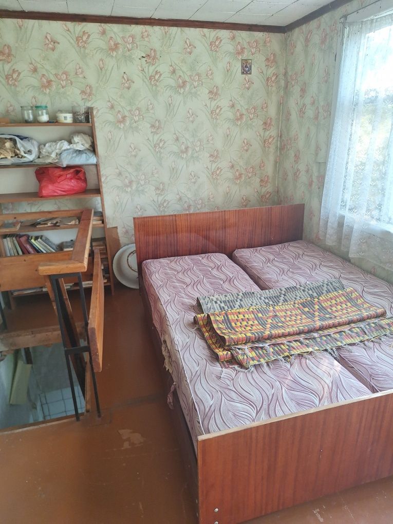 Продам 2ух эт дачу рядом с видом на реку  Днепр