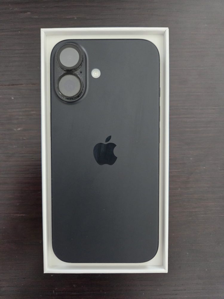 iPhone 16 128Gb Preto - Como novo