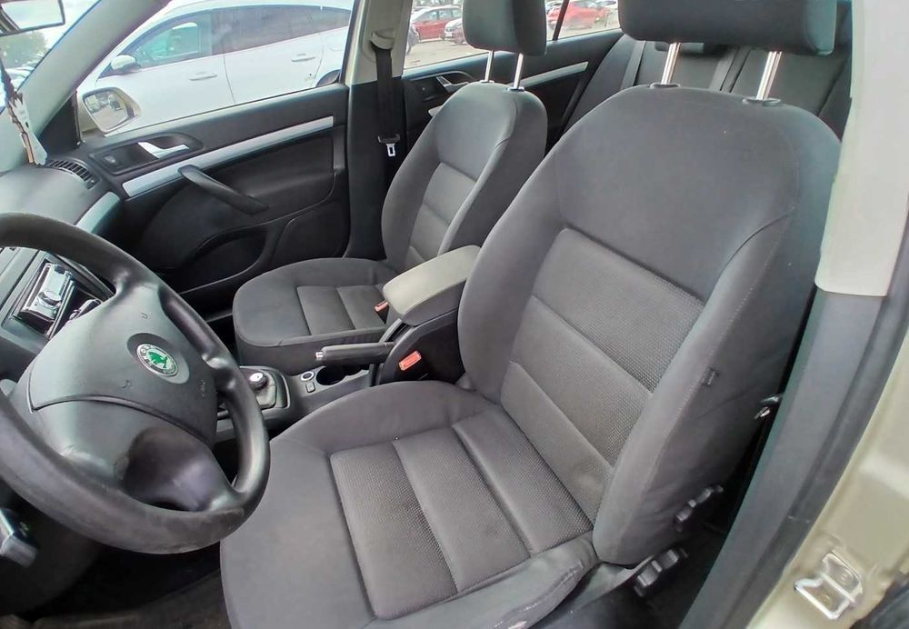 2004 Skoda Octavia 1.9 TDI 105 KM BJB Silnik Skrzynia Części