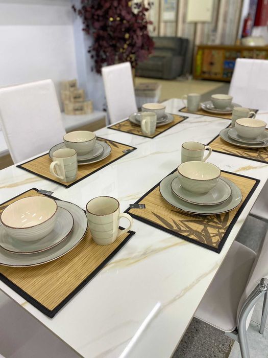 Mesa em vidro + 6 cadeiras envio gratis