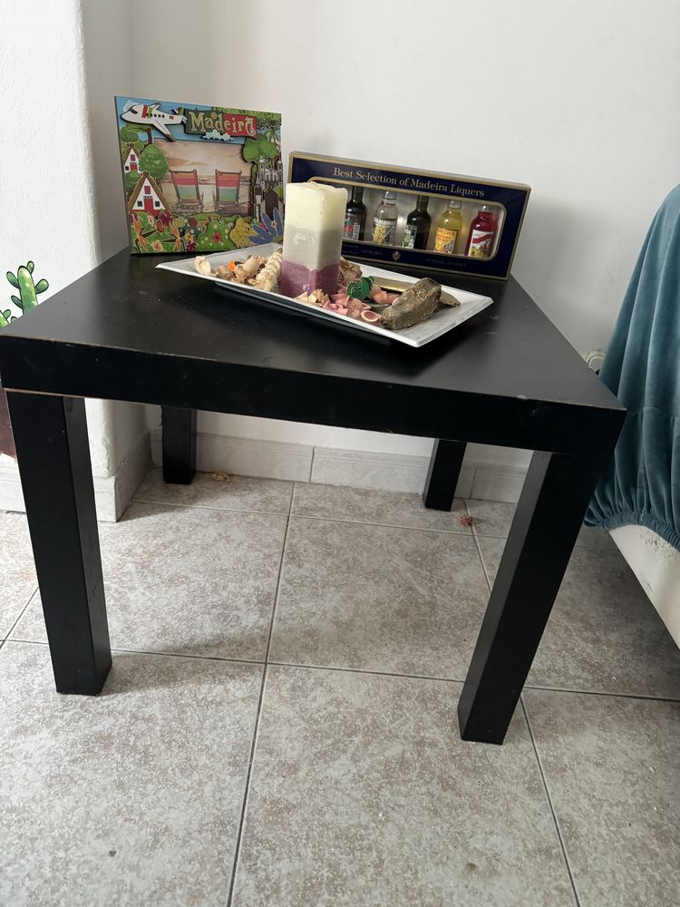 Mesa IKEA bom estado