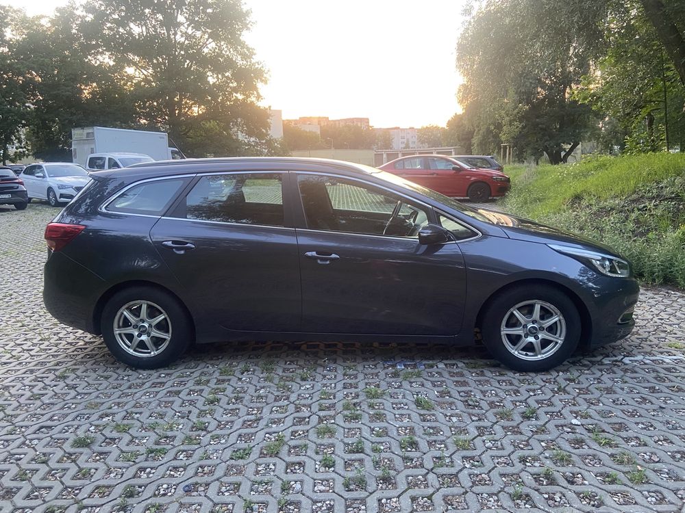 Kia ceed 2 kamera cofania