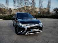 Mitsubishi Outlander 2018 2.4 AWD Instyle Black LE
