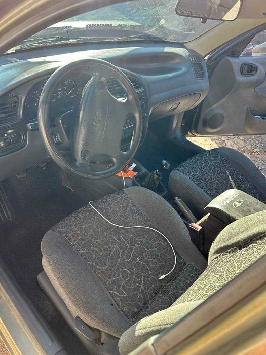 Daewoo Lanos  1.6