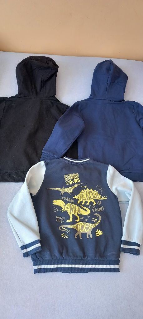 Bluzy chłopięce na zamek r.104/110