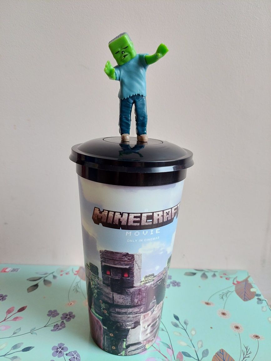 Kubek minecraft movie zombie