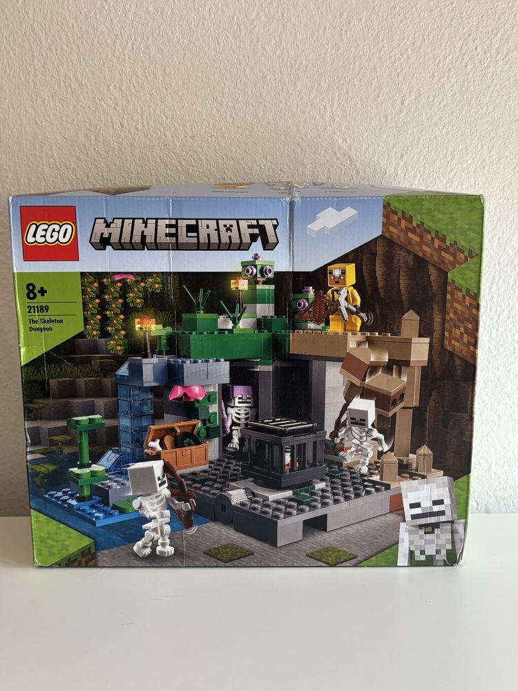 LEGO Minecraft Gruta Esqueletos 21189 Novo