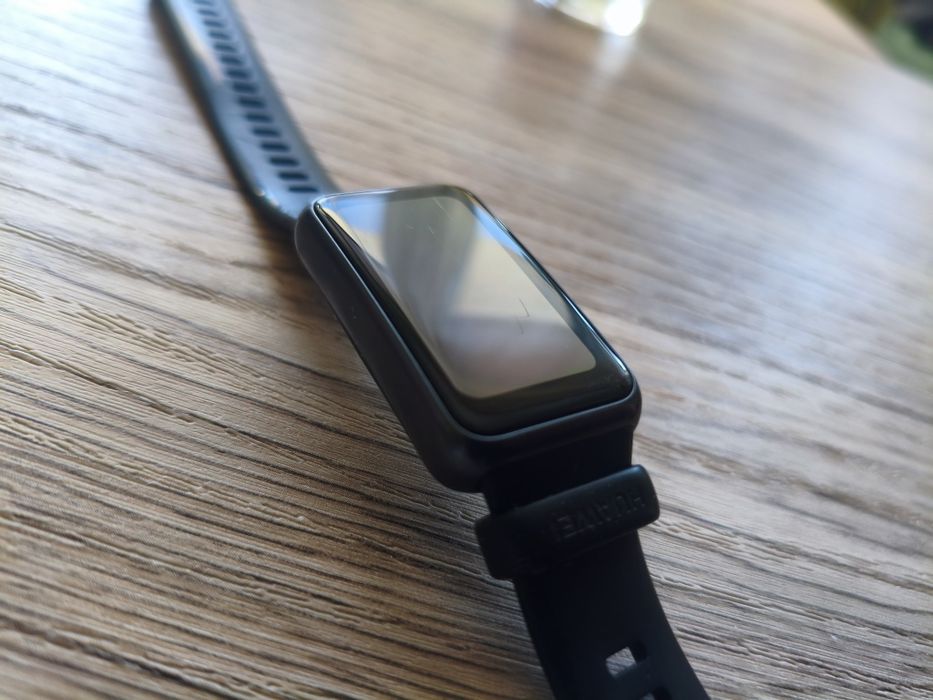 Huawei Band 6 czarny