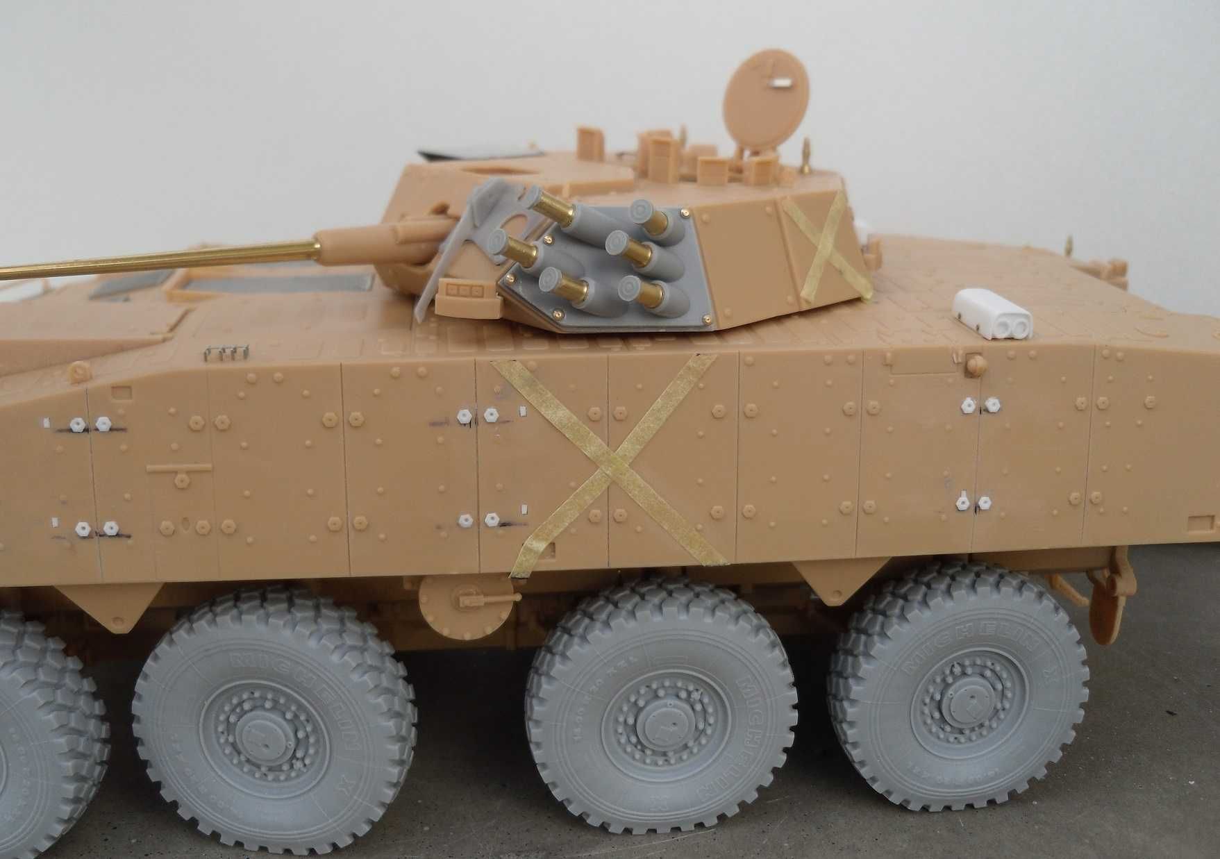 IBG Models KTO Rosomak plus koła Eureka