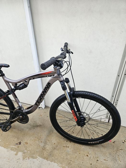 Bicicleta de roda 27.5  suspensão total