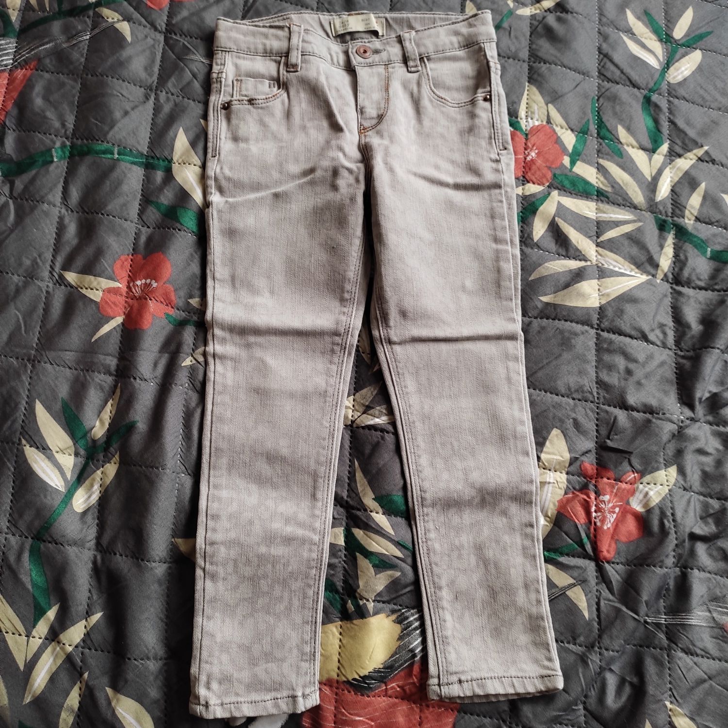 Spodnie jeansowe Zara 104