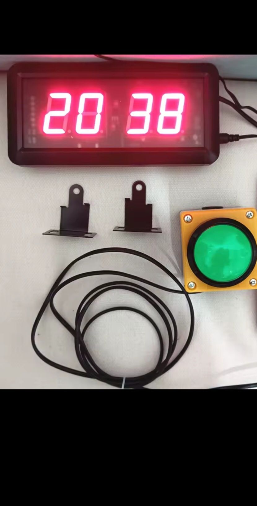 4-значний LED годинник із функцією таймера / зворотного відліку