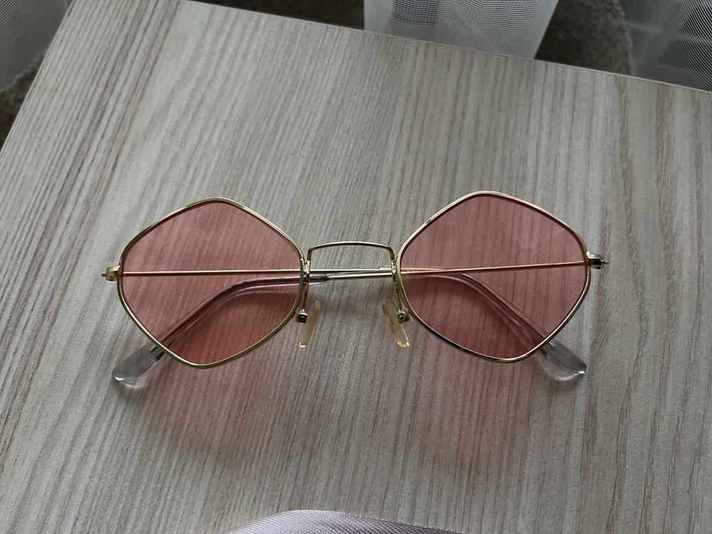 Солнцезащитные очки capsula