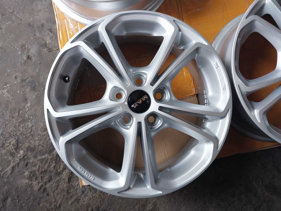 R 16 Ford   5*108   6,5 j   ET  45  dia 63,3. Ціна за 4 шт. 16000