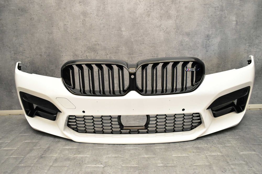 BMW M5 F90 передний бампер рестайлинг дорестайлинг Разборка