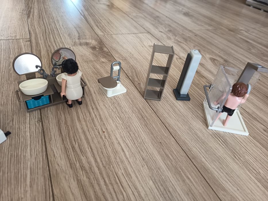 Duży domek Playmobil + dodatkowe wyposażenie