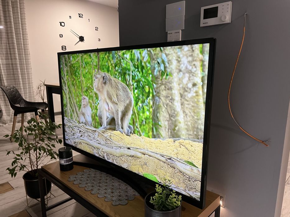Tv HiTachi 55 Cali 4K Stan Idealny SMART TV