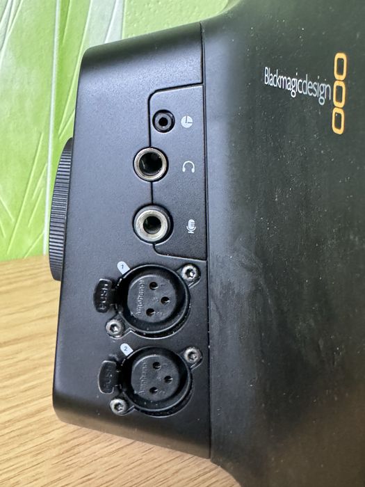 Видеокамера Blackmagic Studio Camera 2