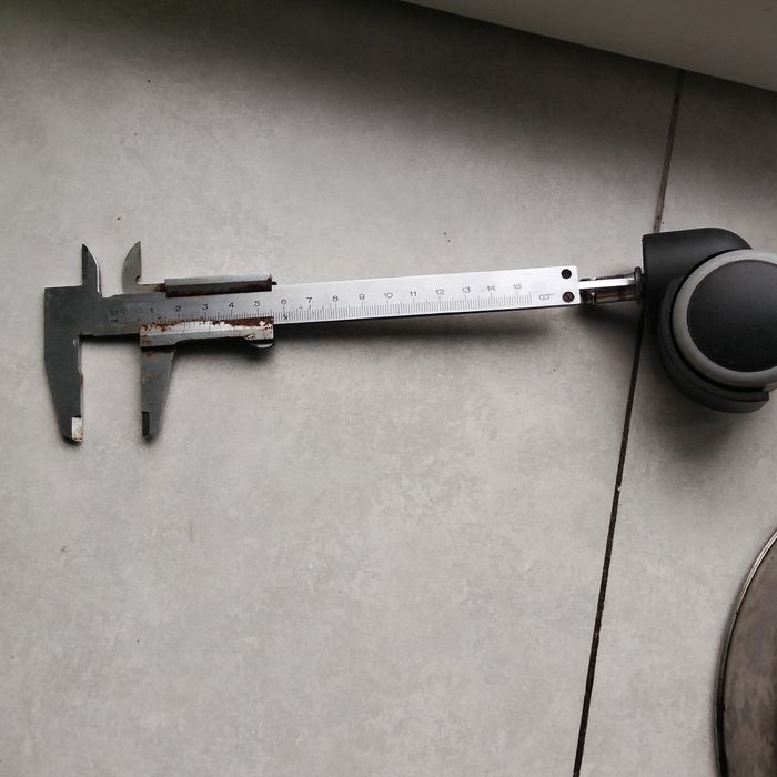 Комплект роликов для офисного кресла