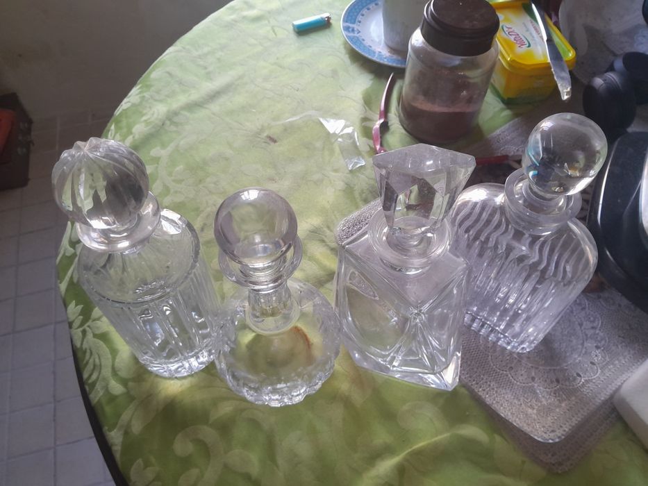 Conjunto 4 garrafas cristal ATLANTIS