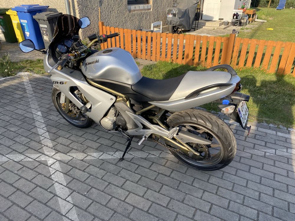 Kawasaki er6f 650cm3