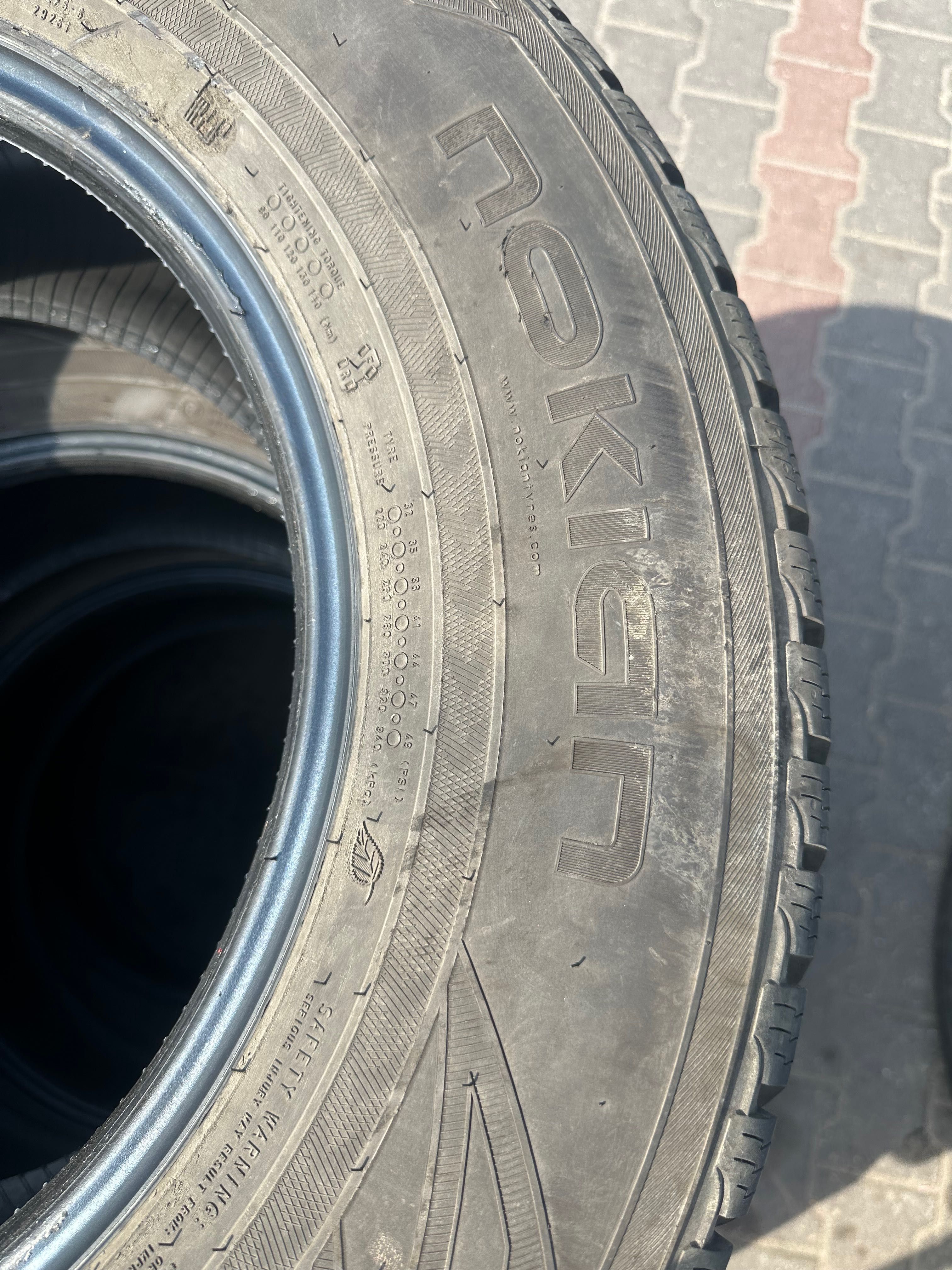 opony zimowe Nokian  4szt  265/65r17 cena 680 zł za komplet