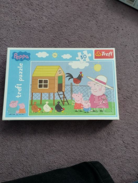 Puzzle z bajki Peppa firmy trefl