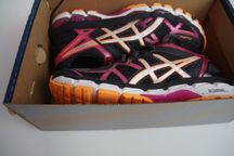 ASICS GEL KAYANO 21 R. 37 23 cm nowe buty