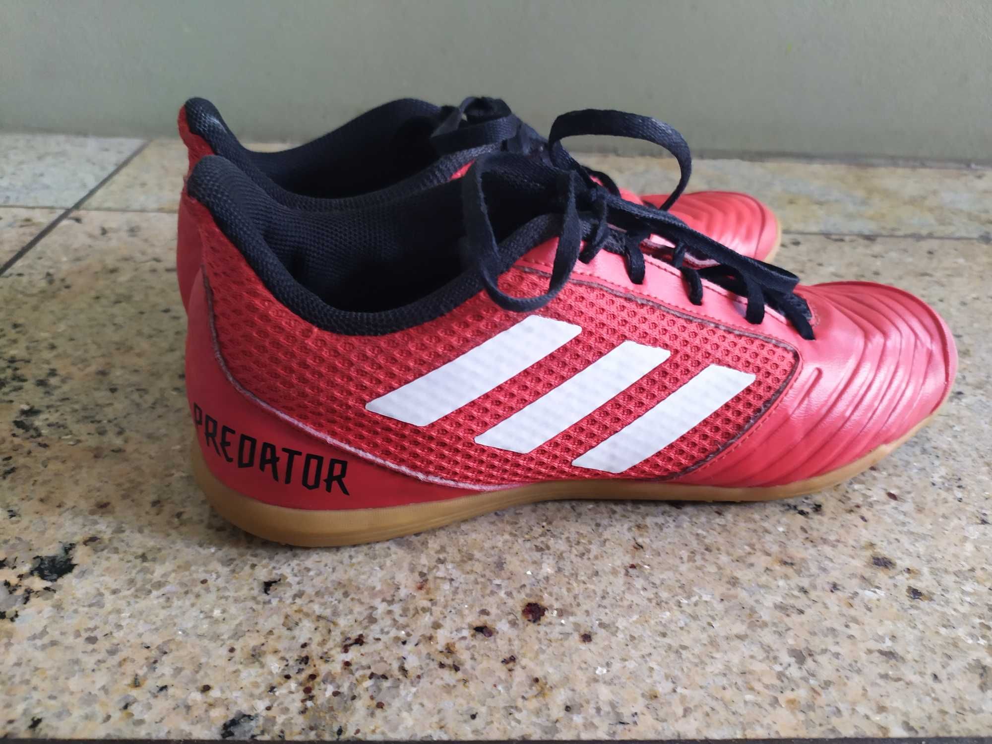 Buty ADIDAS Predator r. 41