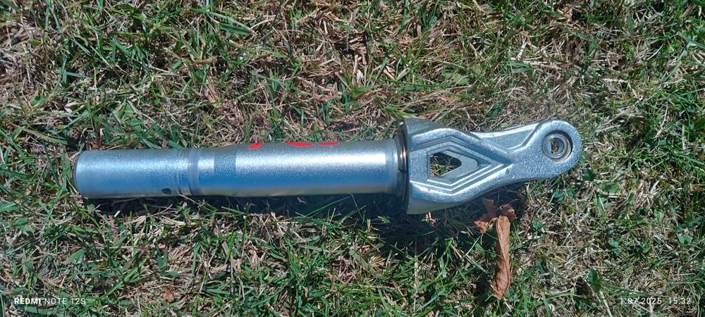 Widelec do hulajnogi wyczynowej