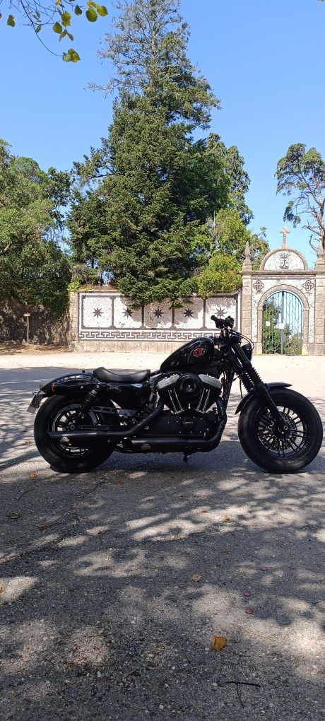 Harley Davidson Sportster 1200 Forty Eight