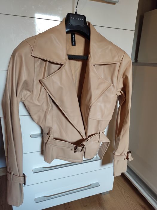 Ramoneska eko skóra z patkami i paskiem