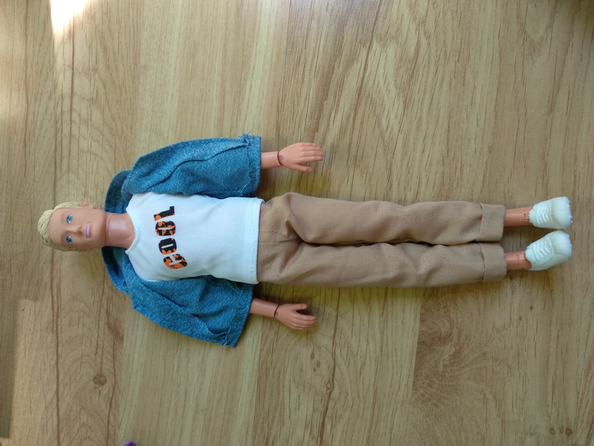 Sprzedam lalkę Ken
