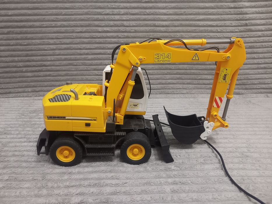 Трактор екскаватор на пульті керування від Dickie Toys