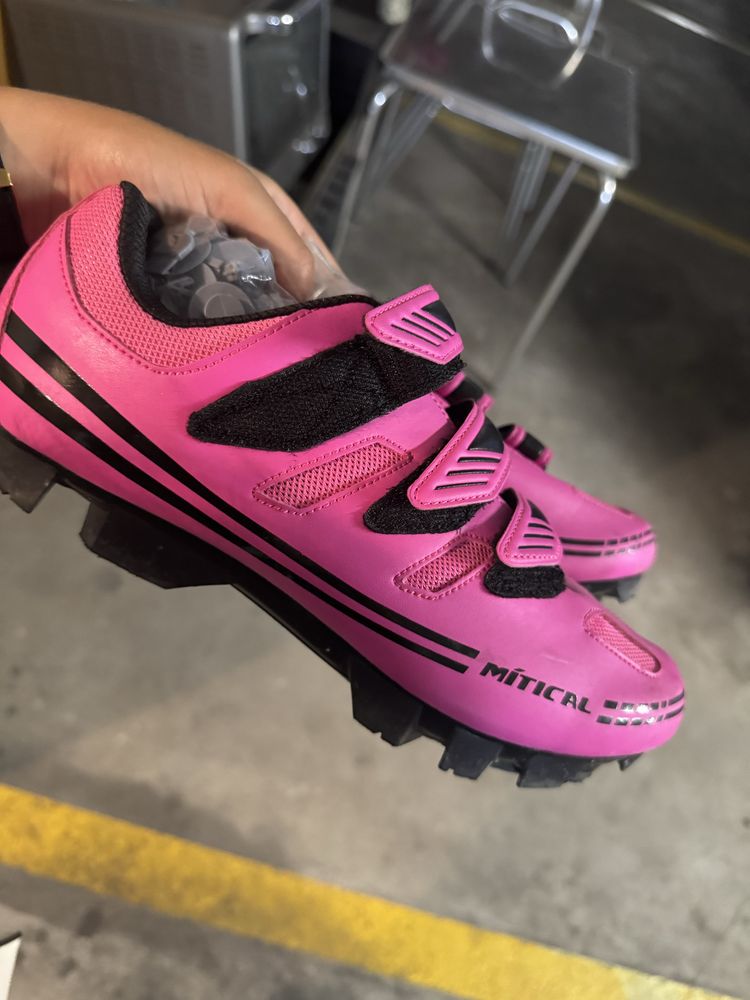 Sapatos Ciclismo Montanha (tam.41)