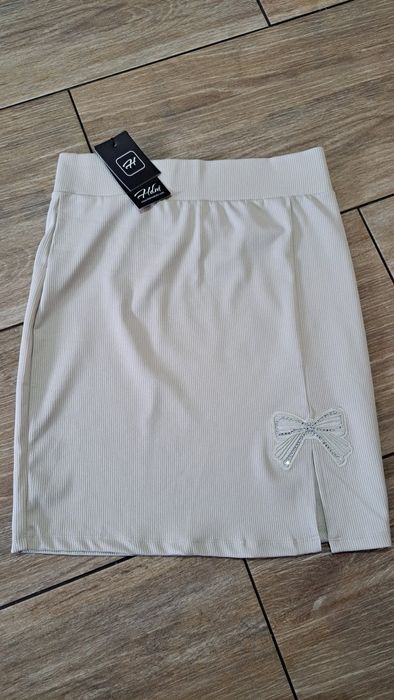 Spódnica prążek nowa L beż