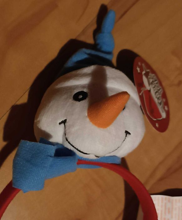 Świąteczne nauszniki śliczny bałwan bałwanek