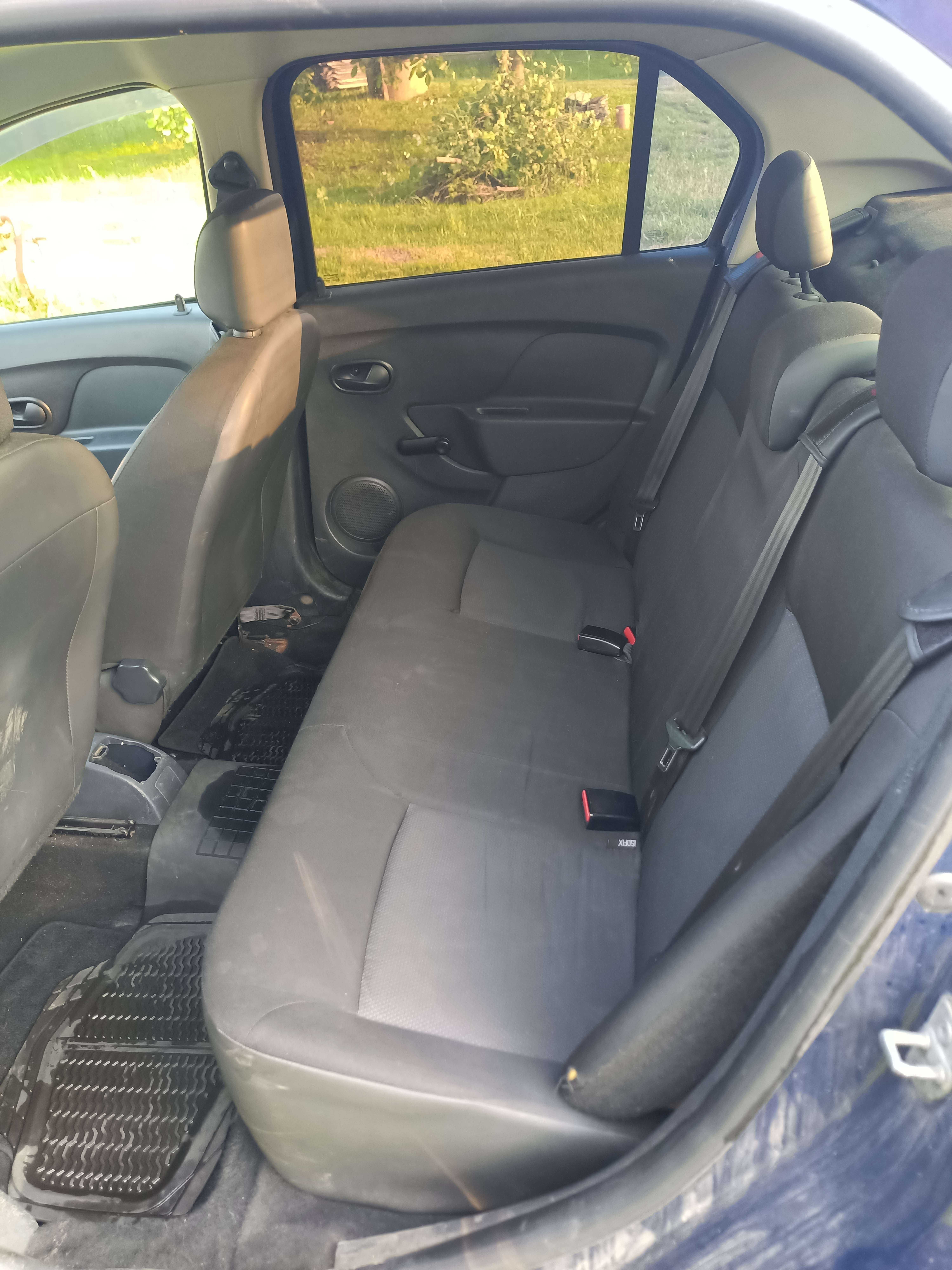 Dacia logan 2 1.2 75hp 2013r