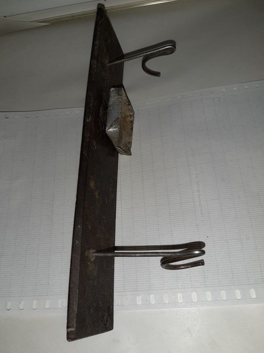 Продам Кронштейн - Подставка с Текстолита