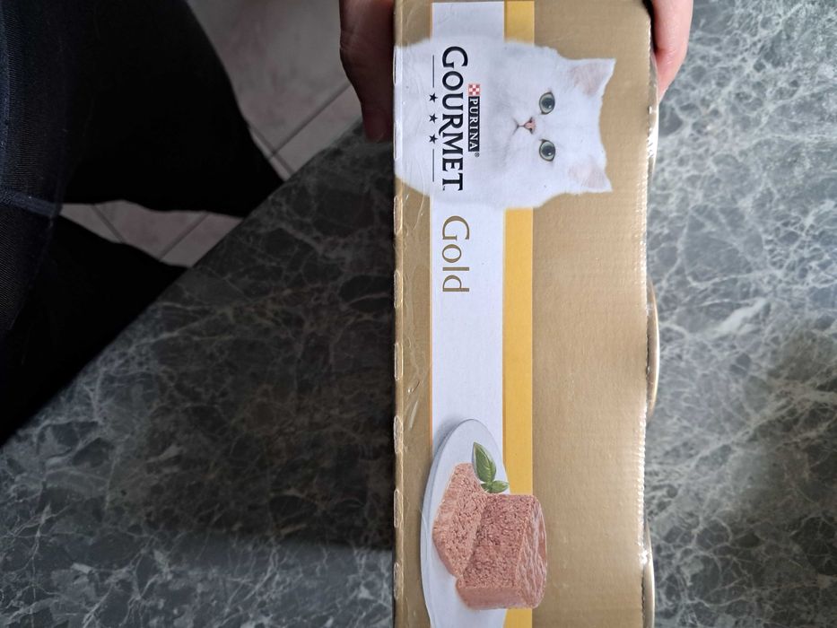 Zestaw karmy dla kota, sucha i mokra
