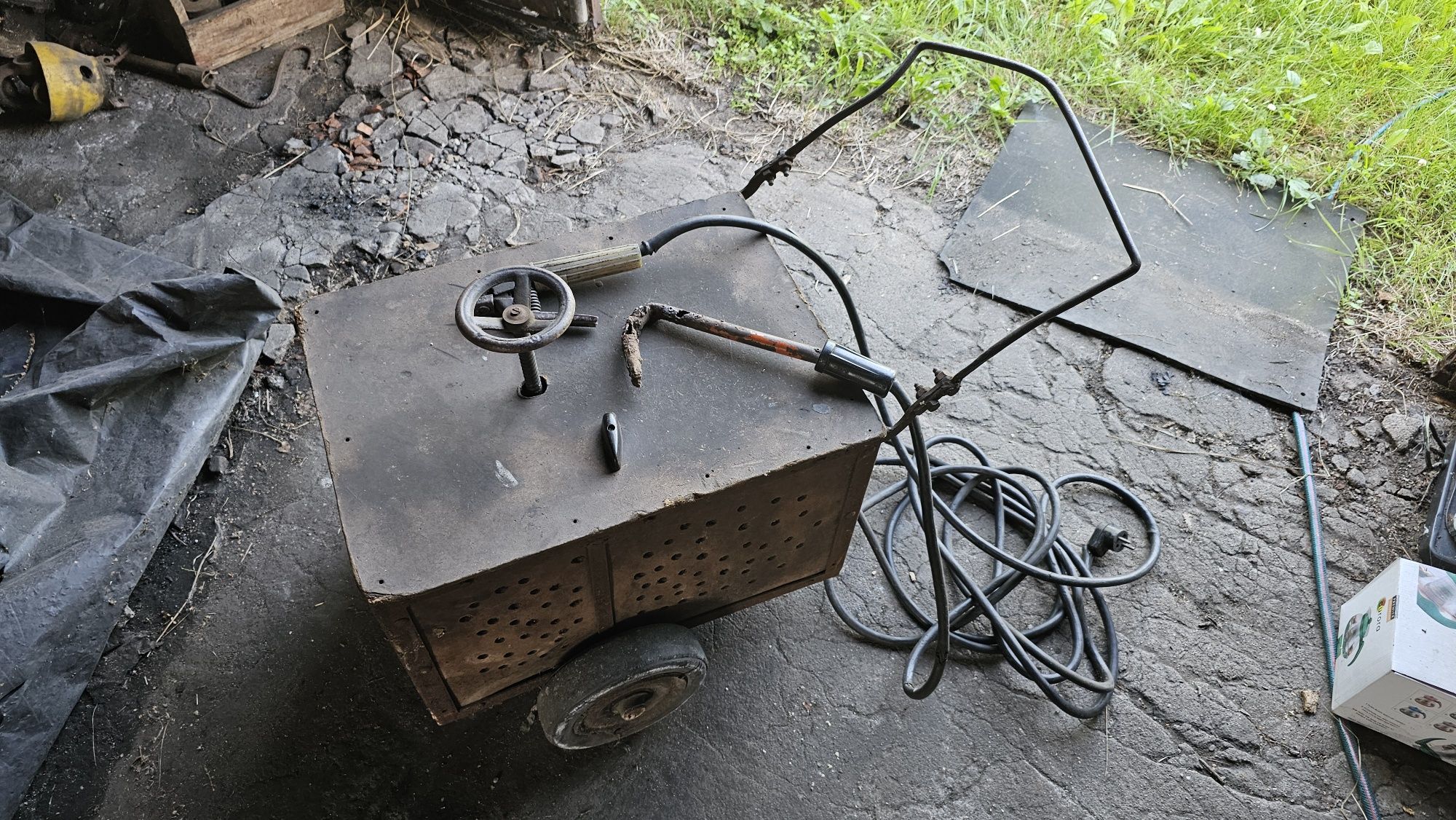 Spawarka transformatorowa stara zabytkowa PRL