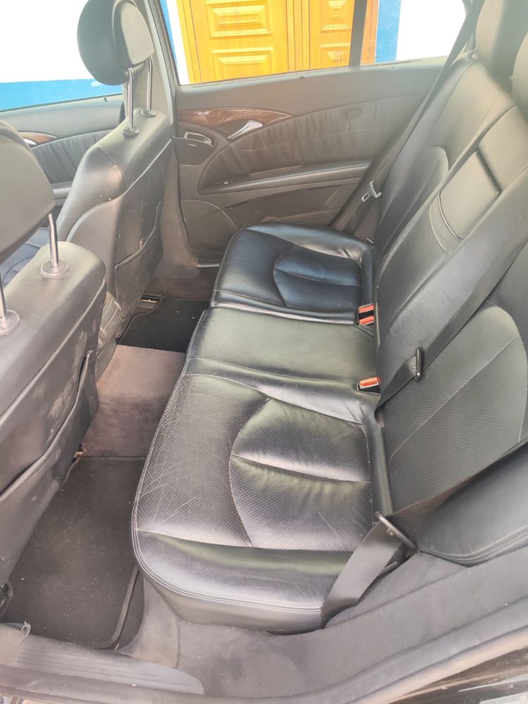 Mercedes E-220 CDI - 7 Lugares
