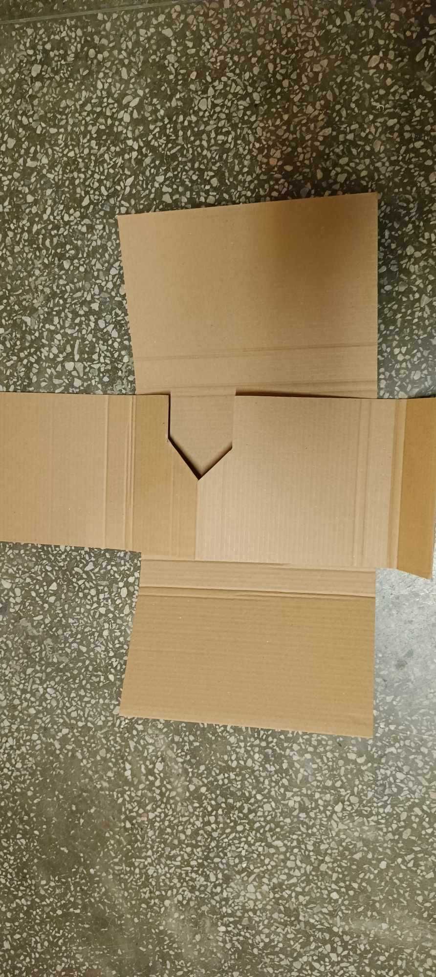 kartonowe opakowania na ksiażki