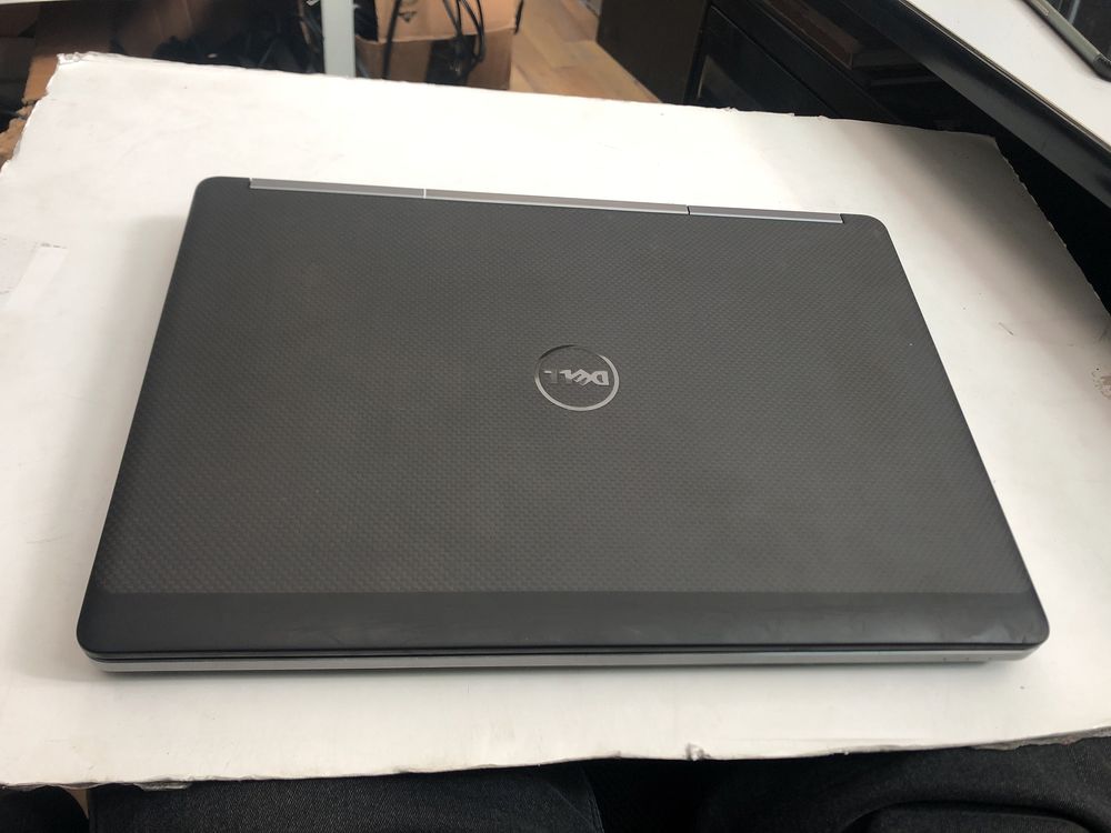 ТОП DELL Precision 7520 15" FullHD IPS i7 6820HQ Quadro M1200 4g Win