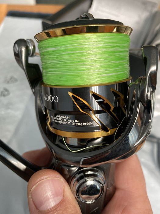 Нова котушка Twin power 4000-D