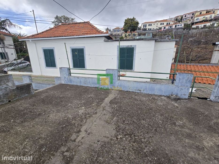 Moradia T4 Estreito Câmara  de Lobos