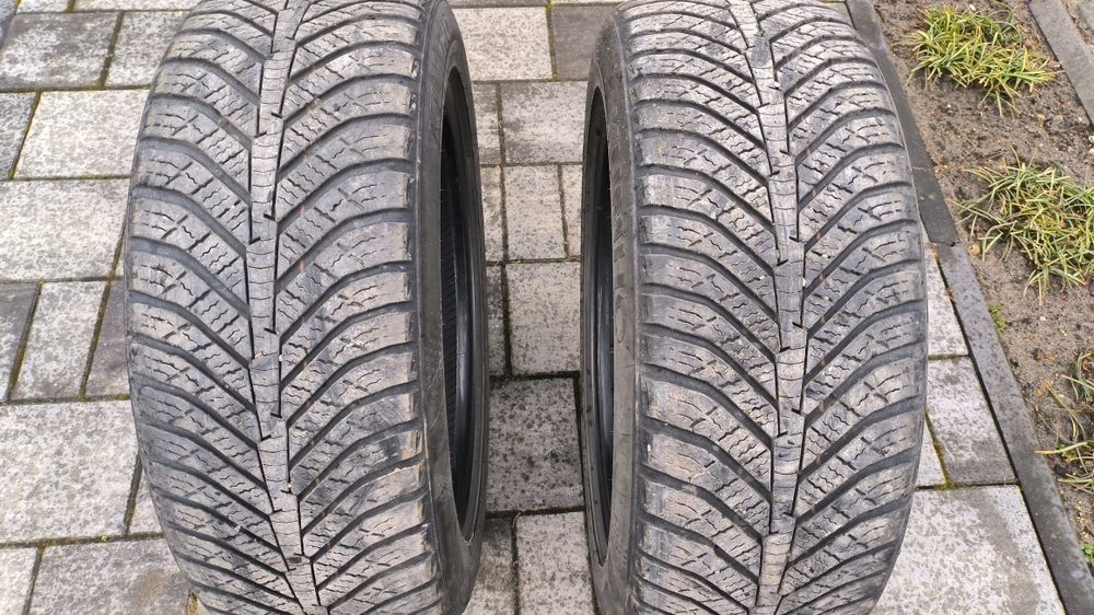 215/55 17 Kumho solus ha31 98V całoroczne 5,7 mm