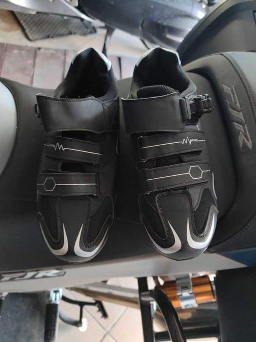 buty na rower, 42