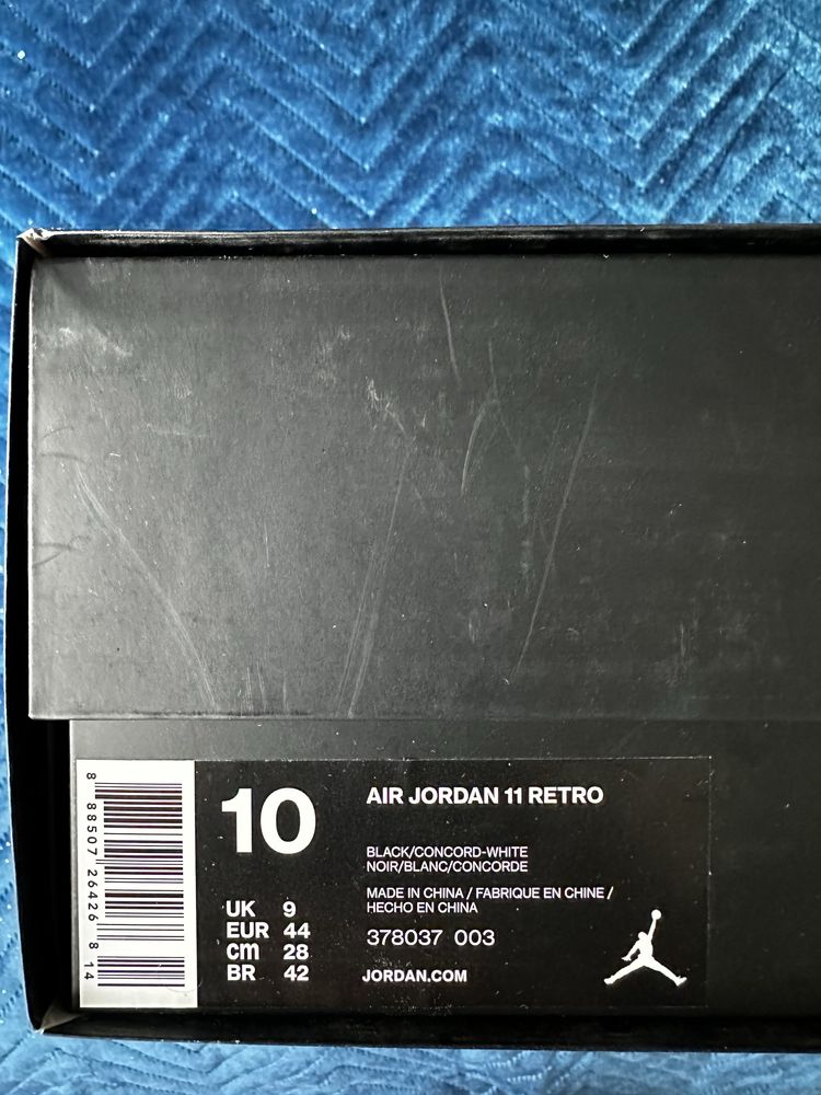 Jordan 11 Retro Space Jam (2016)